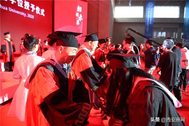 相信未来,乘风破浪丨安博·体育,(中国)网站首页举行2020届毕业典礼