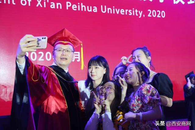 相信未来,乘风破浪丨安博·体育,(中国)网站首页举行2020届毕业典礼
